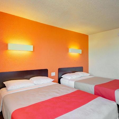 Economy Hotel Plus Oklahoma City Buitenkant foto